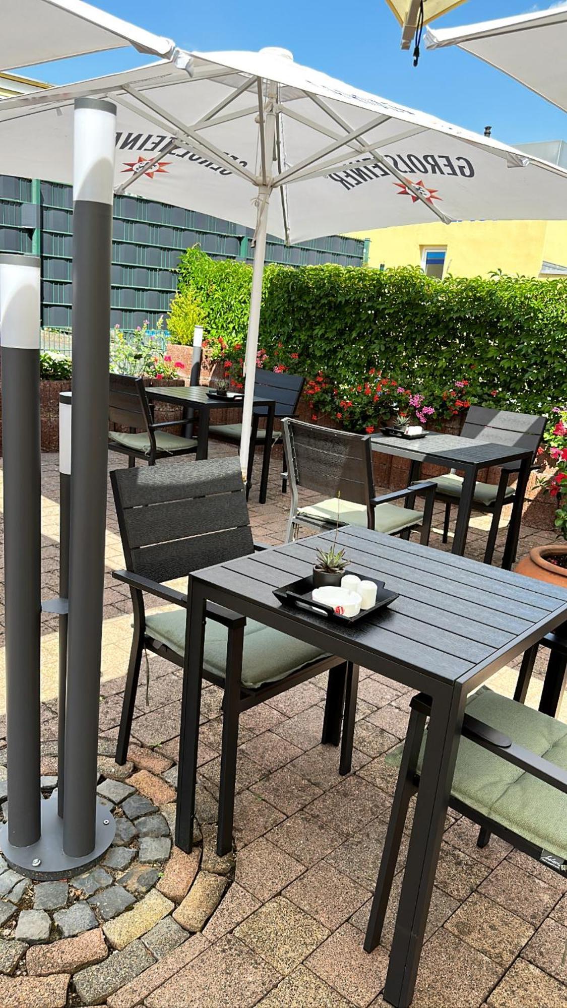 Hotel Restaurant Germania Neuwied Exterior photo